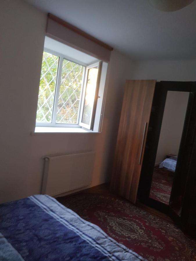 Apartament Simona Apartment Брашов Екстериор снимка
